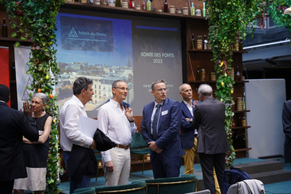 0E981253-BC73-4FAD-B43E-25EE9A6859F1