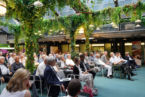 178005F0-E065-43DF-957F-27181F359625