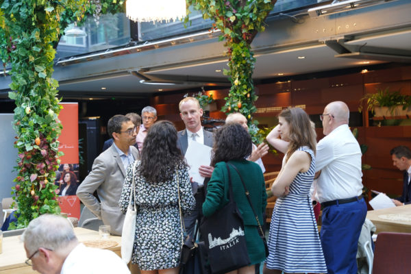 18D0E804-89F7-4881-96A1-C0B831CB7792