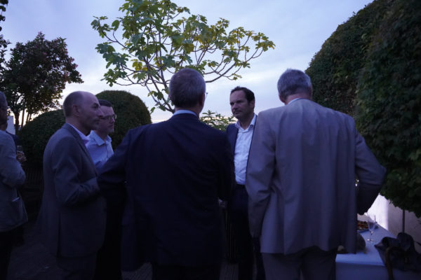 30C03EE7-3F2C-454F-B72E-4DA00A2F80D7