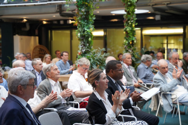 35C632BE-F694-4277-99AE-6F6DDC56843C