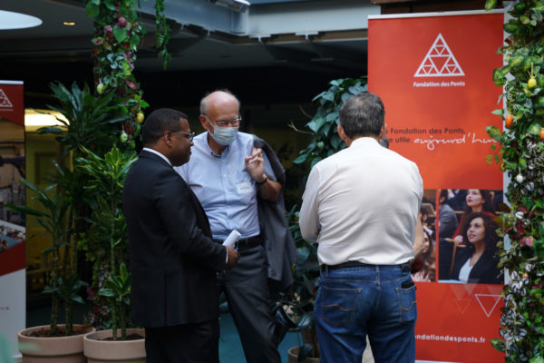 6D4A441D-F3F4-412D-97AB-634502203332