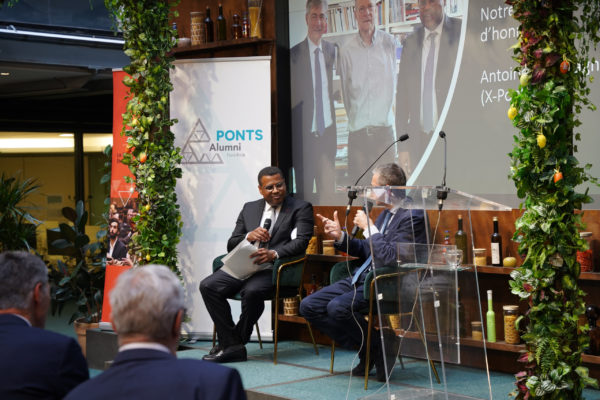 70AE6B22-D766-400C-863F-371B519CB7A7