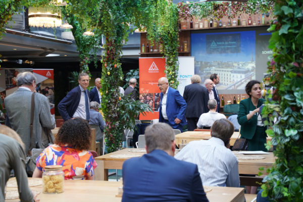 96604EAD-E28F-42DB-82BD-831E0D3F991D