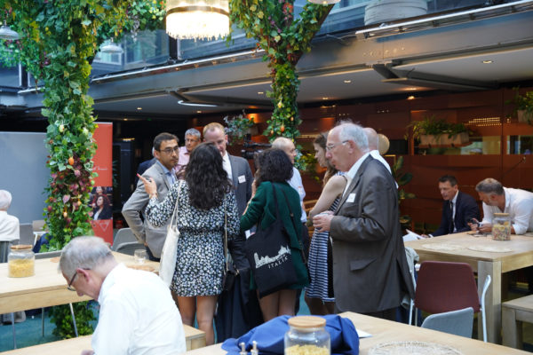 D86DE0EF-E5CD-4D38-8F60-9379CBFC59DB