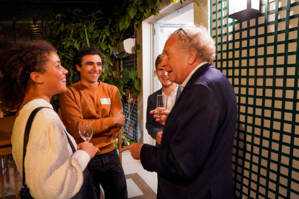 262A738F-2D7F-4546-8E11-7AE082EAC668