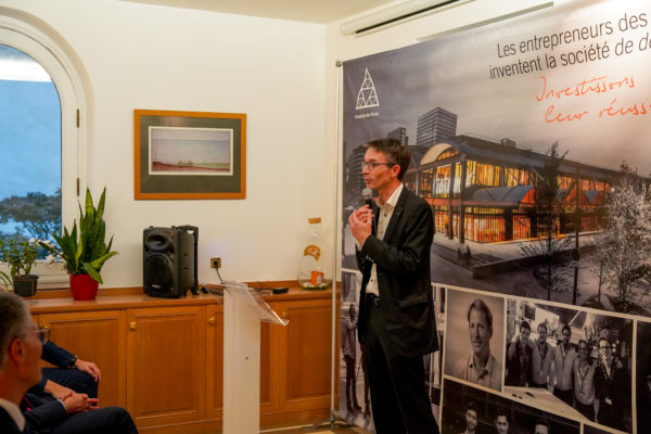 5FE5FF92-E6B5-4C3C-8B3C-9D16CA54D0A9