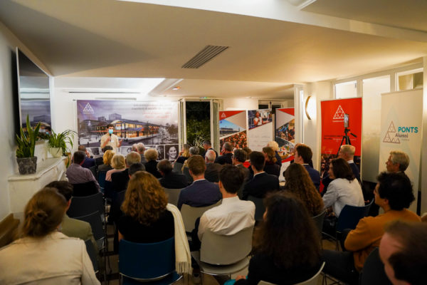 837FB490-DE54-4CFD-9A7D-386DC4CD060F