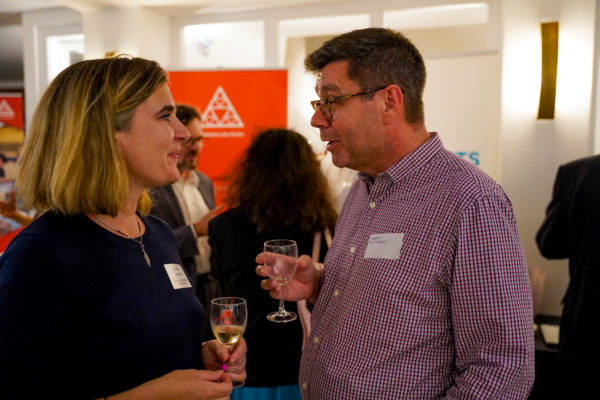 9A8FFDD0-951D-43DD-B2C0-593C16CAB871