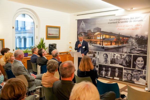 D14A9B19-F0C0-4C50-829D-0AE6147CE455