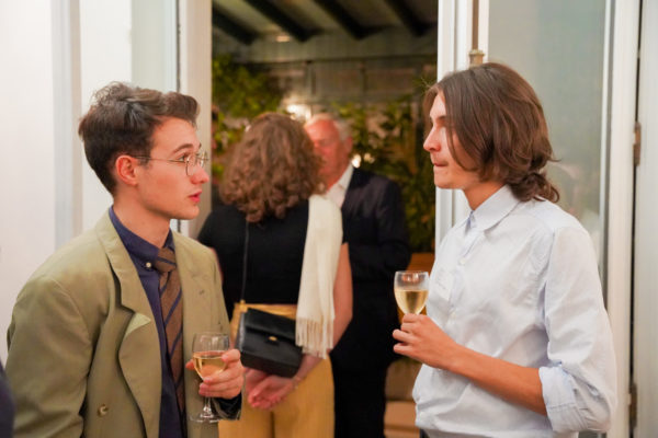 D814DBD1-C2CE-4BA6-AFB8-65B49803BA9F