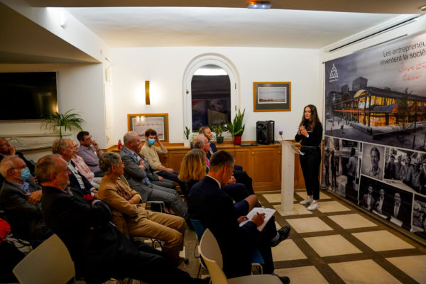 F81EBEE3-9071-43A3-B366-DE926A4D0316